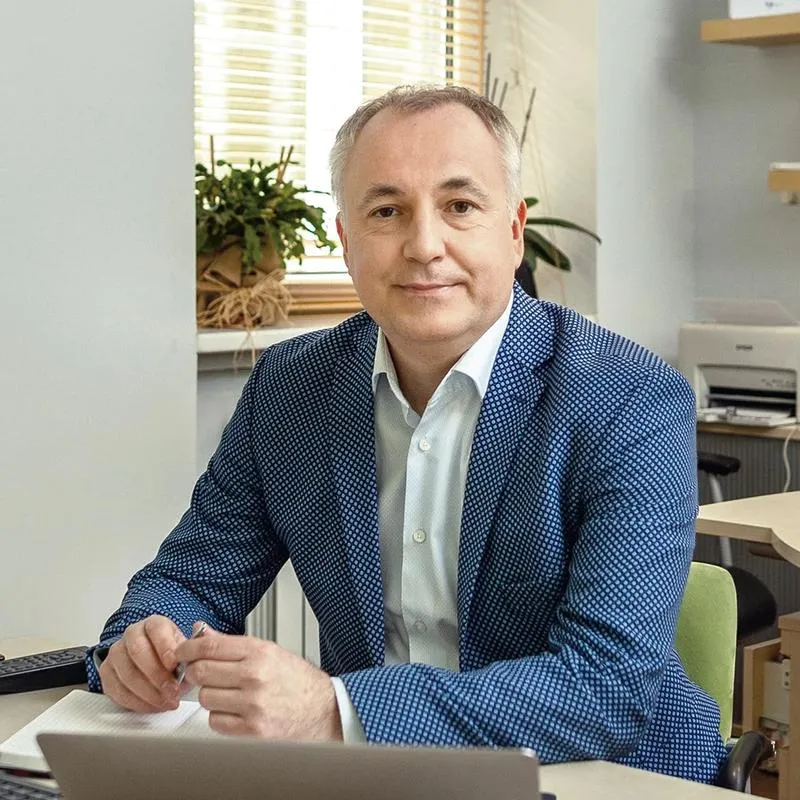 Nieśmiertelne piosenki Młynarskiego: TOP 10 utworów, które zachwycają do dziś