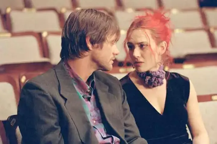 Przywracamy Magię: 20 Lat Od Premiery „Zakochanego bez pamięci” – Dlaczego Warto Go Obejrzeć Ponownie?